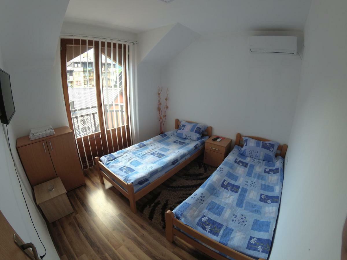 Apartment And Rooms Konak Вишеград Екстер'єр фото